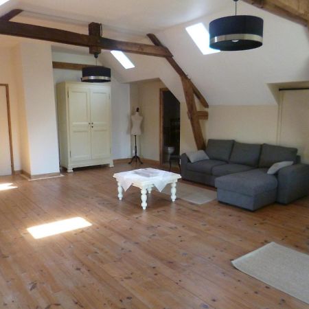 Bed and Breakfast Le Moulin De Cors Oulches Exteriér fotografie